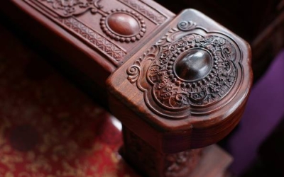 红木家具厂为您先容为什么各人都爱红木家具？？？？